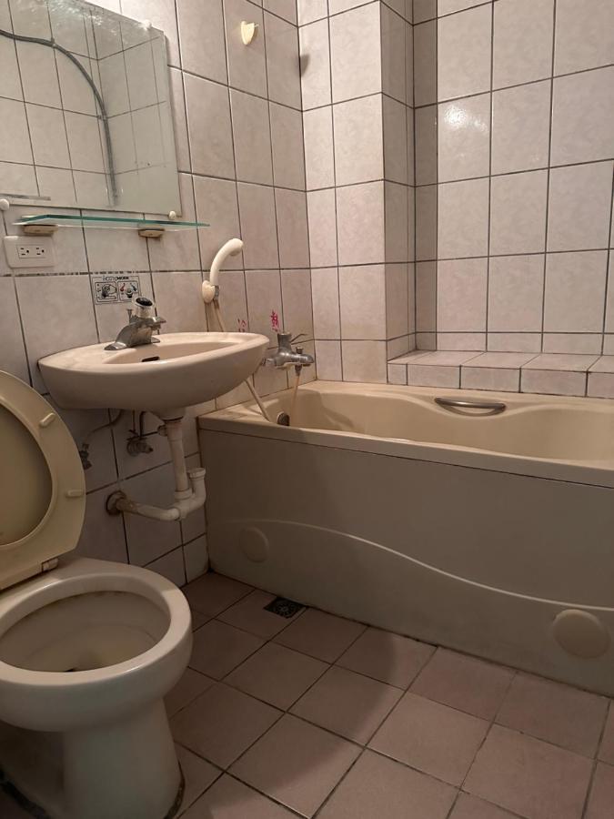 丸松商旅 Hotel Miaoli Luaran gambar